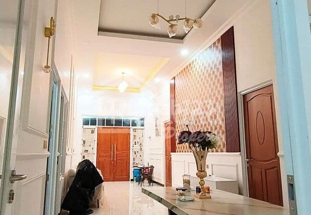 Rumah bagus, siap huni, dekat sekolahan. De 6933