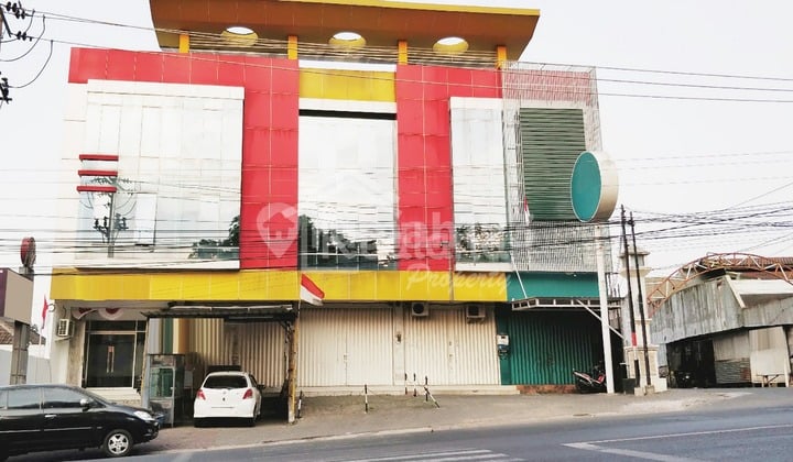 Shop house in Candisari, Semarang No. 5349S