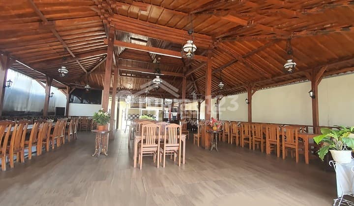 Ruang Usaha di daerah Tingkir Salatiga ( De 7784 )