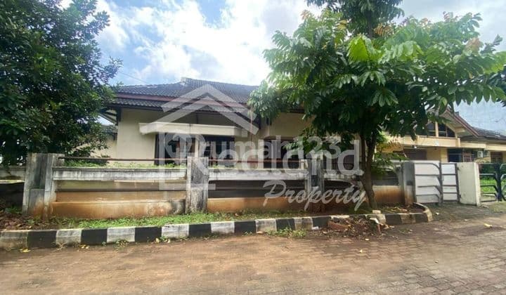 Rumah di Perum Srondol Bumi Indah , Banyumanik Semarang ( De 8540S)