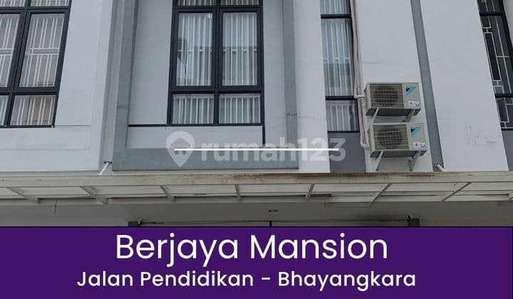 Dijual Villa Baru Full Furnished di Berjaya Mansion