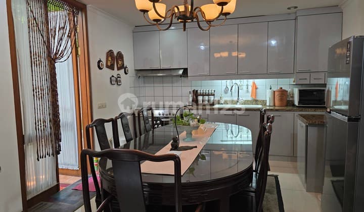 Dijual Rumah Furnished di Giriloka, BSD City Tangerang Selatan