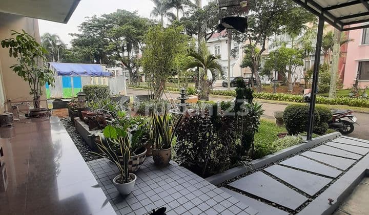 Rumah 2,5 Lantai di Alam Sutera, Tangerang Selatan