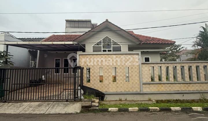 Disewakan Rumah Hook di Villa Melati Mas, Tangerang Selatan