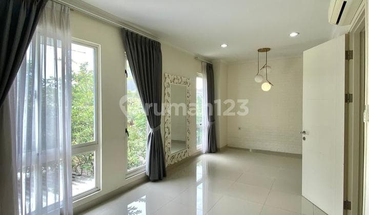 Rumah 2 Lantai di Thomson Gading Serpong, Tangerang