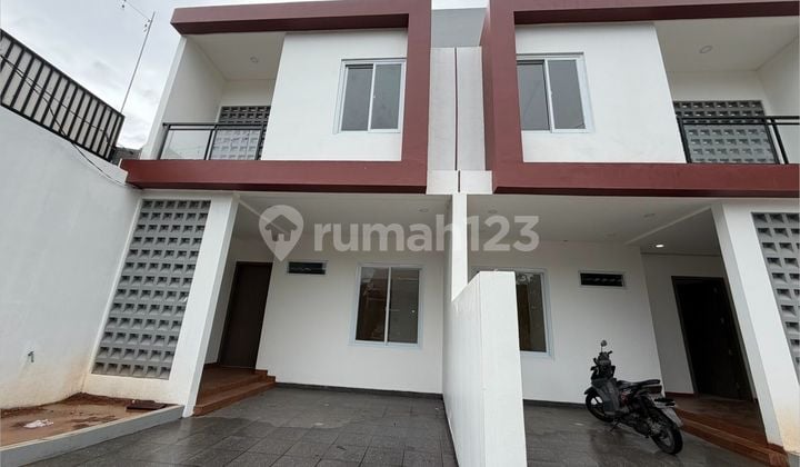 Rumah Baru 2 Lantai di Bumi Puspitek Asri Bsd, Tangerang Selatan