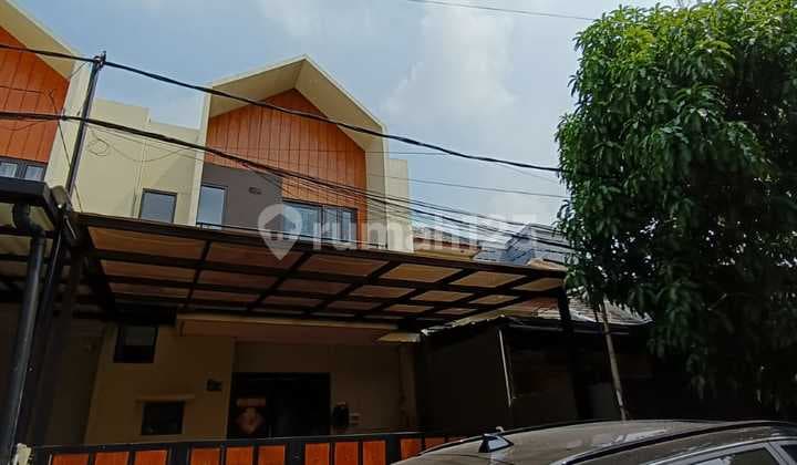 Rumah 2 Lantai di Buana Asri Residence, Tangerang
