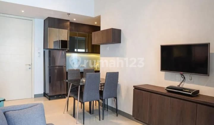 Apartemen Anderson Full Furnished Pakuwon Mall