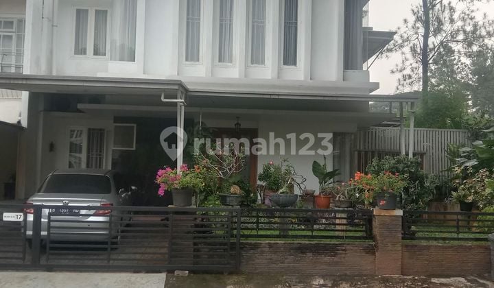 Rumah 2 Lantai Bagus Dekat Tol Di Citra Grand Cibubur