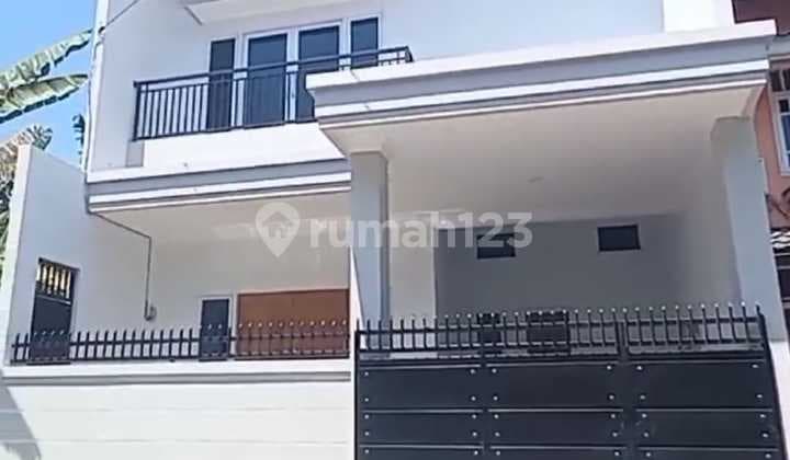 Dijual Rumah Gres Semolowaru Siap Huni Lok Strategis Mepet Meer Galaxi Mall Bandara