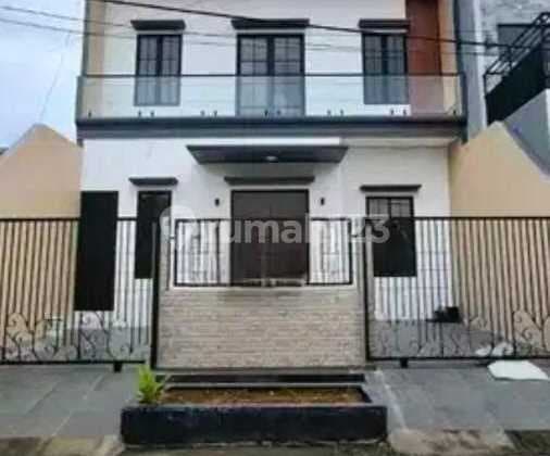 Jual Rumah Greess 2 Lantai Siap Pakai Huni Mepet Galaxy Mal Unair