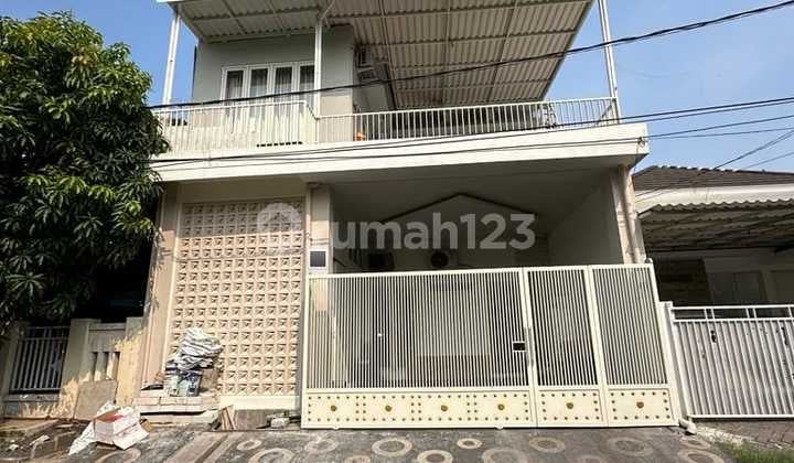 Rumah Mewah Perum Graha Tirta Waru . Siap Huni Selangkah Ke Surabaya