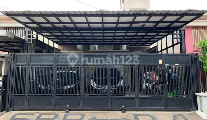 For Sale Luxury House Affordable Price Ready to Live In Park