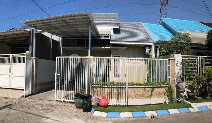 Jual Rumah Siap Pakai Lingkungan Nyaman Mepet Surabaya