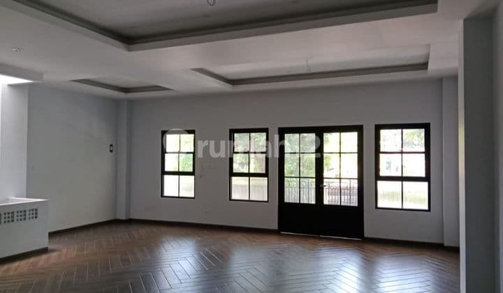 Dijual Tempat Usaha 4 Lantai Di Sayap Riau BaNdung