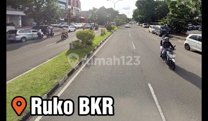 Ruko di Mainroad BKR Kota Bandung
