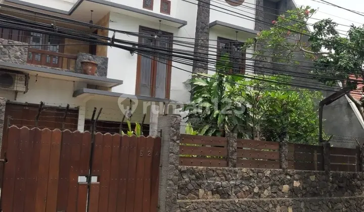 Rumah Raya Darmo Indah Siap Huni Bagus