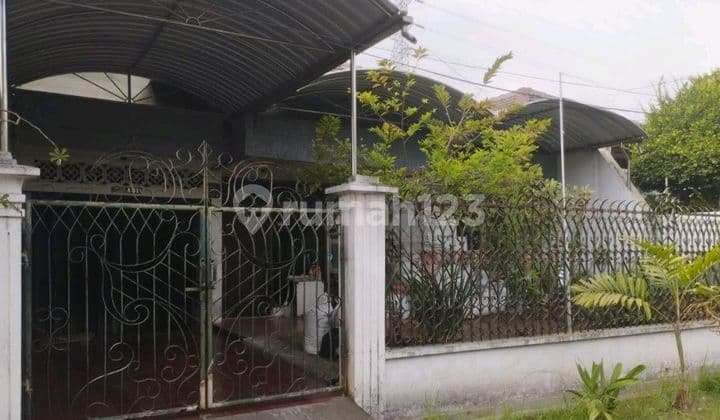 Dharmahusada Indah House