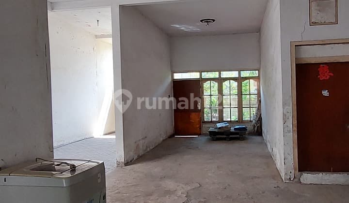 Karang Asem House Suitable For Home Industry Warehouse