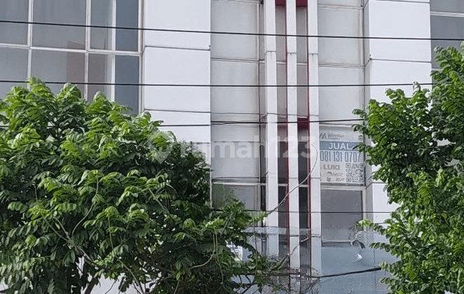 Affordable Kartini Street Shophouses