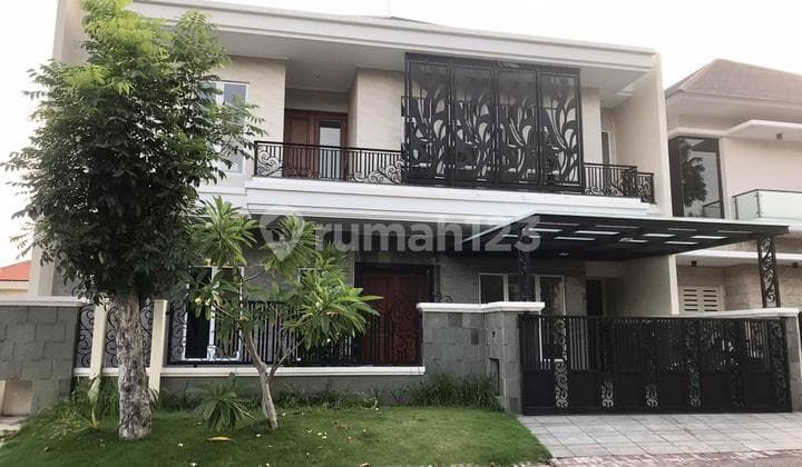 Rumah Mewah Graha Family di Golf Graha Famili Surabaya, Jl. Raya Golf Graha Famili, Pradahkali Kendal, Dukuh Pakis, Kota Surabaya, Jawa Timur, Indonesia, 60226, Dukuh Pakis