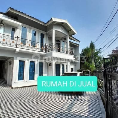 Di Jual Rumah Full Furnished 2 Lantai Bagus Strategis Siap Huni di Pondok Kelapa Jakarta Timur
