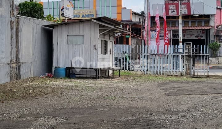 Silahkan Anda Mengembangkan Bisnis di Sini, Tanah Luas Pinggir Jalan Raya Lokasi Strategis Cocok Buat Perkantoran, Pertokoan, Restoran & Caffe