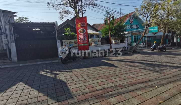 Dijual Rumah Lokasi Srategis Di Pusat Kota