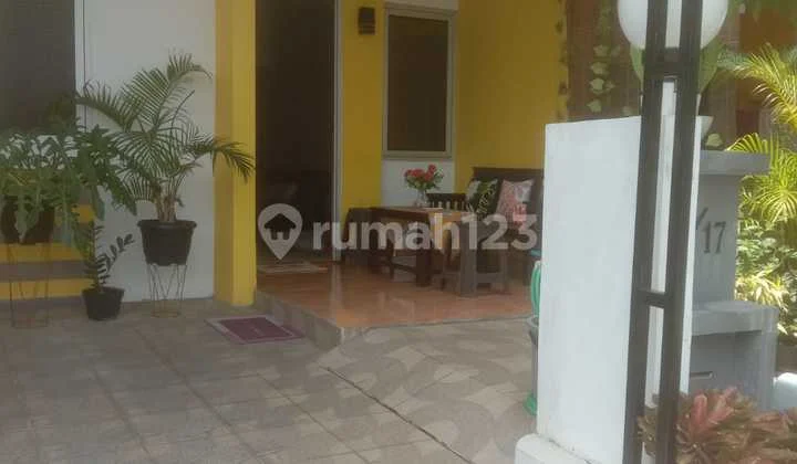 For Sale Move-In Ready House Near Unimus in a Safe and Comfortable Housing Complex