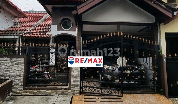 Dijual Rumah Siap Huni 2 Lantai Bebas Banjir, di Villa Galaxy