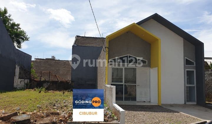 Dijualrumah 1 Lantai Dengan Halaman Yang Luas Di Bukit Golf Riverside