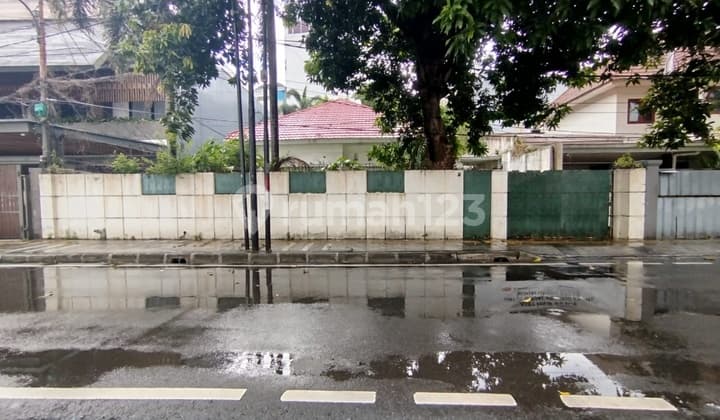 Menteng - Cash Only Rumah 1 Lantai Di Menteng