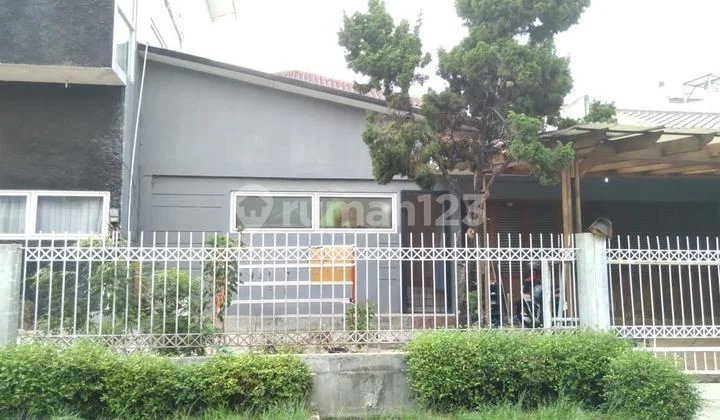 Cash Only Rumah 2 Lantai Di Taman Kedoya Permai