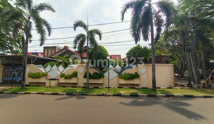 Rumah Hook 1 LT di Taman Alfa Indah