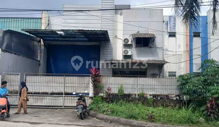 Balaraja - Pabrik 1078 M² di Kawasan Industri Baja Mas