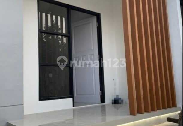 Dijual Rumah Cantik Full Renovasi 1 Lantai di Kota Wisata
