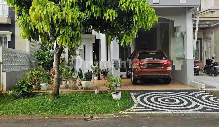 Dijual Rumah di Kota Wisata Cibubur Kondisi Bagus Siap Huni
