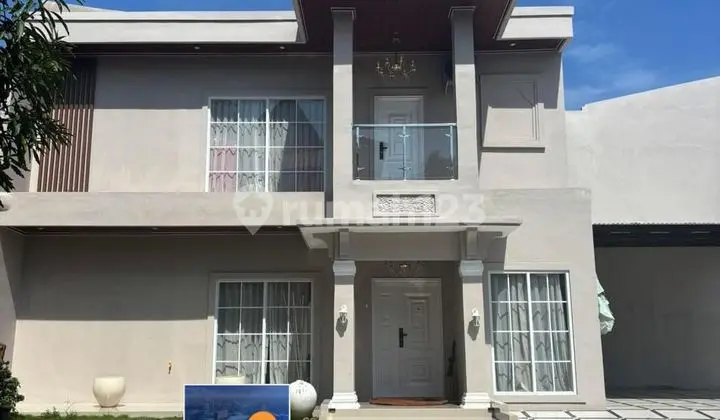 Dijual Rumah Mewah Taman Kenari Cibubur, Ada Kolam Renang