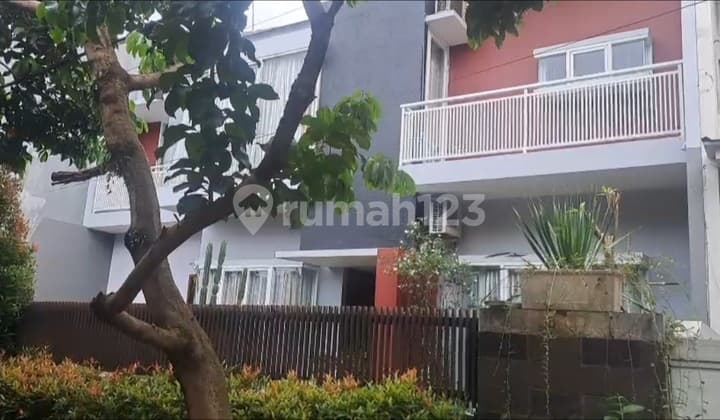 Disewakan / Dijual Rumah di Citragran Cluster Depan