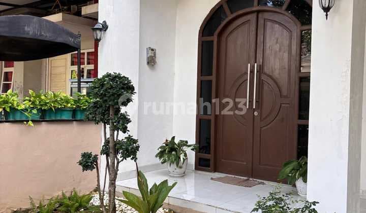 Dijual Rumah 2 Lantai Full Furnished Siap Huni di Cibubur Country