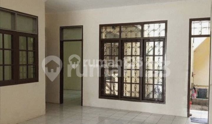 Ready-to-Occupy House in Taman Cibaduyut Indah
