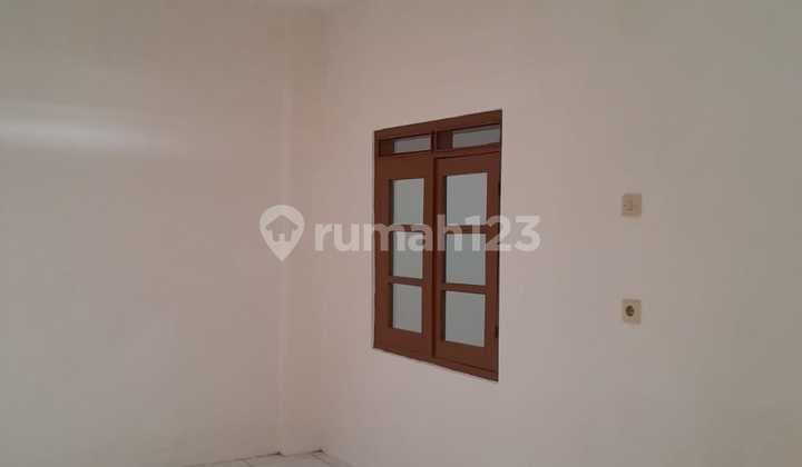 Rumah Bagus Siap Huni Sayap Lengkong, Bandung