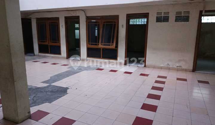 Supratman Wing Boarding House, Bandung