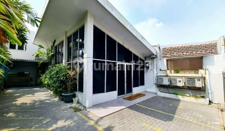 Dijual Rumah Usaha Pusat Kota Second Road Diponegoro Surabaya