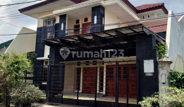 Dijual Rumah 2 Lantai Rungkut Asri Surabaya
