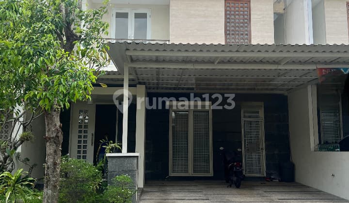 For Sale 2-Story House Woodland Citraland Surabaya