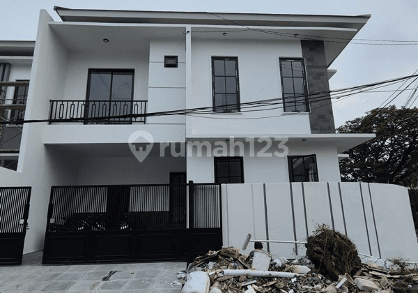 For Sale New Minimalist House Hook Araya Ii Surabaya