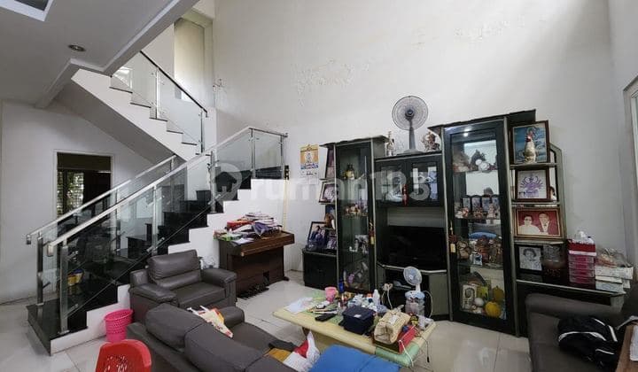 Dijual Rumah Modern Minimalis Pakuwon CIty Surabaya