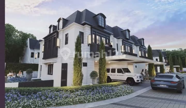 Rumah Mewah Tepi Danau Lippo Cikarang