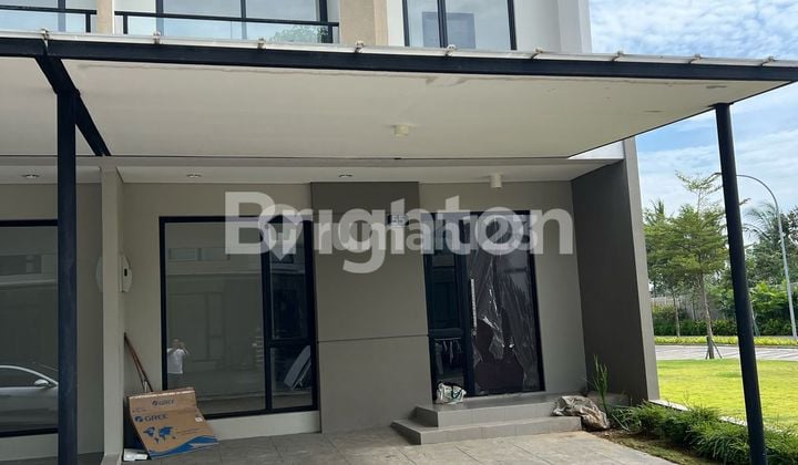 RUMAH MODERN BARU DI PIK 2